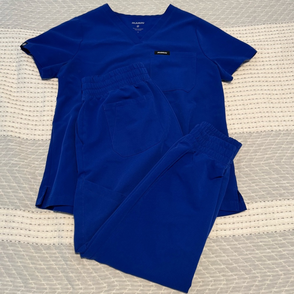 JAANUU Royal Blue Scrub Set